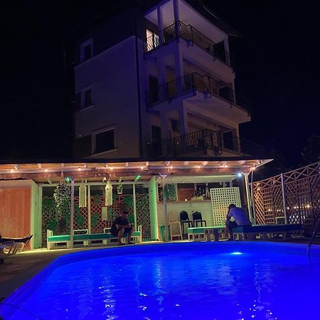 Breeze Villa Mamaia Nord Năvodari Buitenkant foto