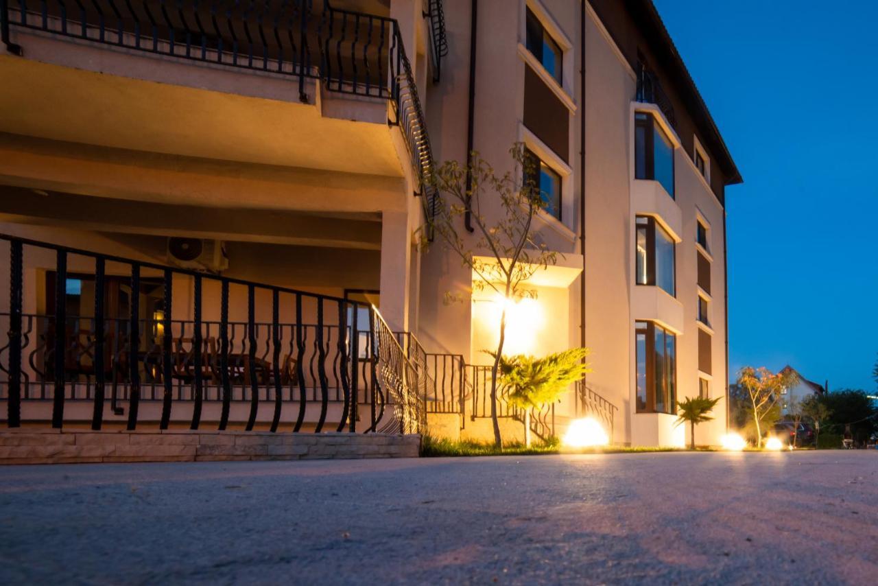 Breeze Villa Mamaia Nord Năvodari Buitenkant foto