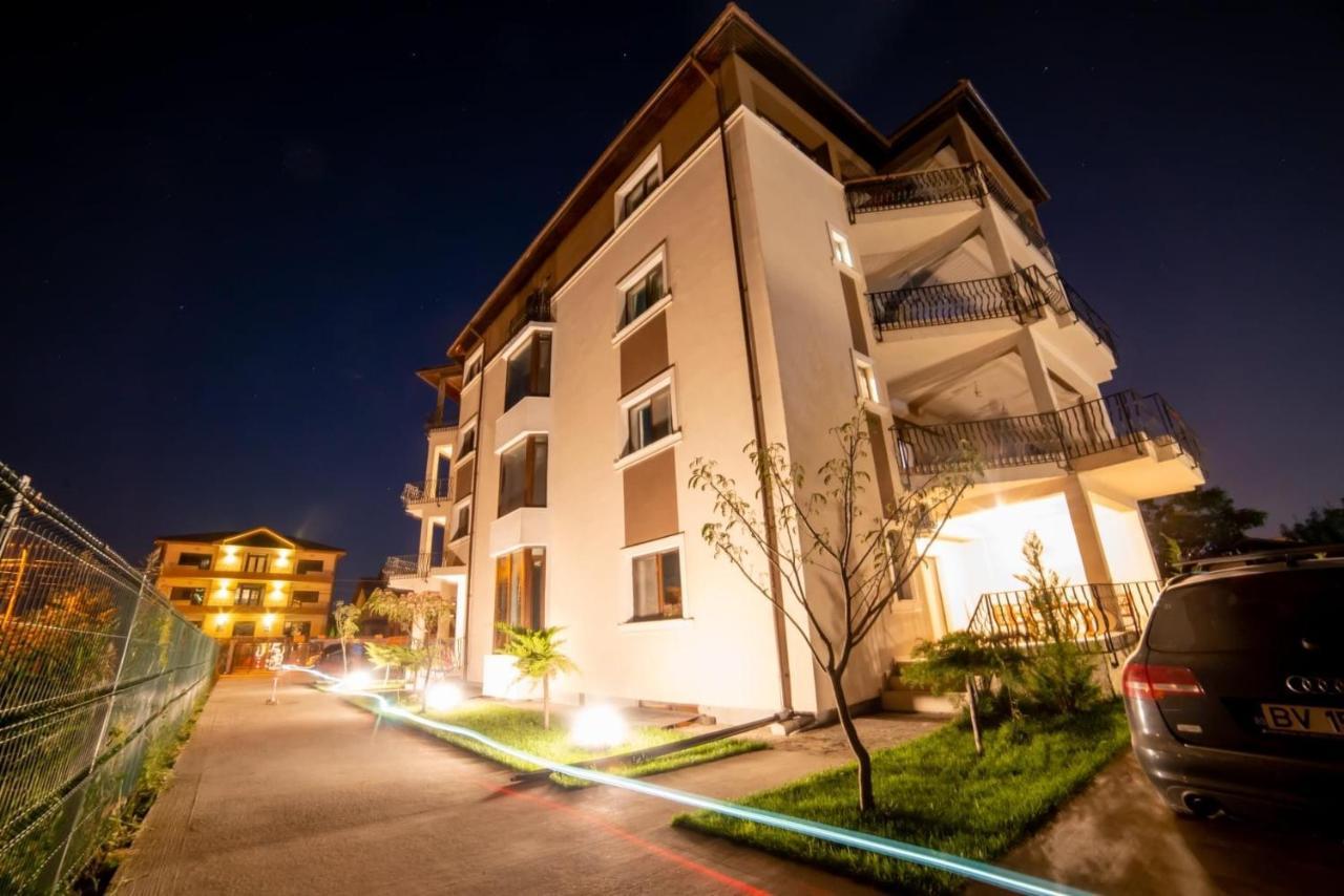 Breeze Villa Mamaia Nord Năvodari Buitenkant foto