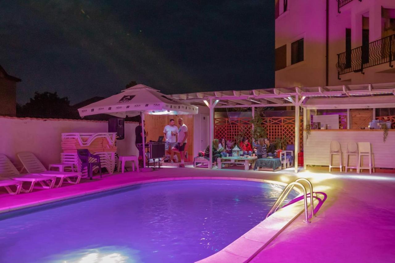 Breeze Villa Mamaia Nord Năvodari Buitenkant foto