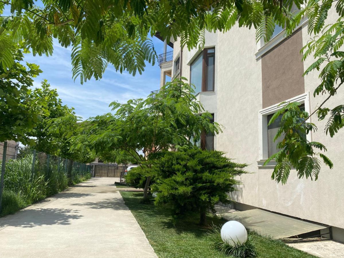 Breeze Villa Mamaia Nord Năvodari Buitenkant foto