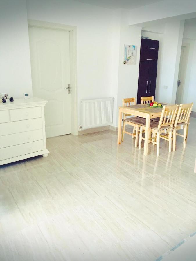 Breeze Villa Mamaia Nord Năvodari Buitenkant foto